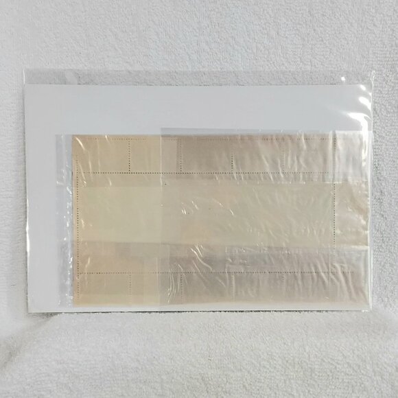 Fully Intact 1991 second sheet in a Series of WWII 50th 1924.. Sheet of Stamps!! - Picture 2 of 2